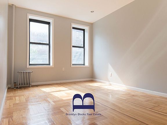 4th image of 543 E 21st St APT C8
