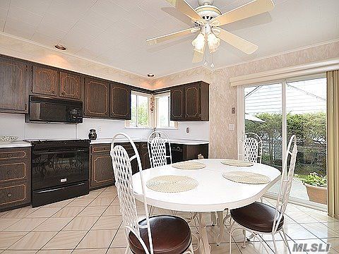 5th image of 1329 Lakeshore Dr