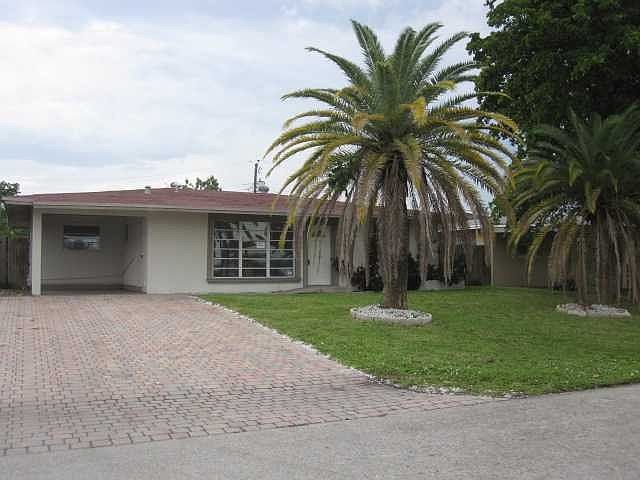 1st image of 1651 NW 1st Ter