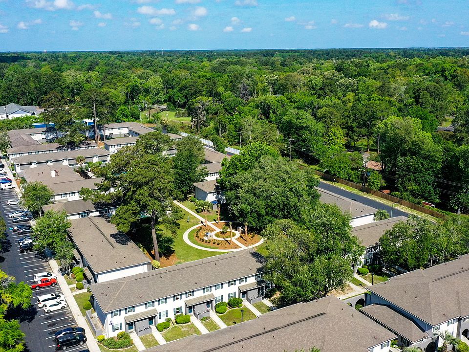 Crescent Place Apartments 10611 Abercorn St Savannah GA Zillow