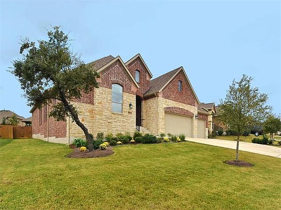2nd image of 244 Catalina Ln