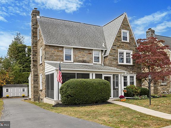 4th image of 1124 Morgan Ave