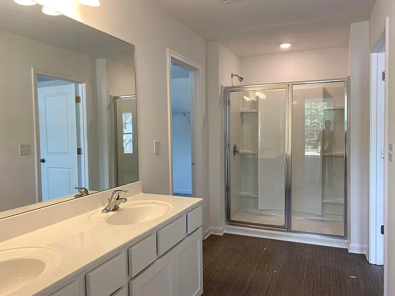5930 Lyon St — Photo 13