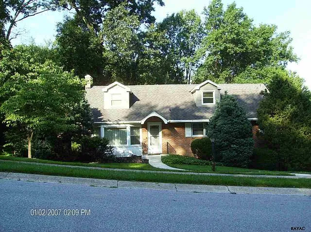 2809 Eastwood Dr photo 1