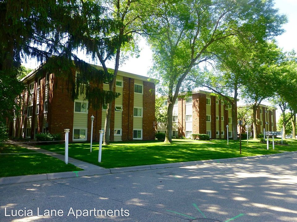2nd image of 6670 Lucia Ln NE APT 10
