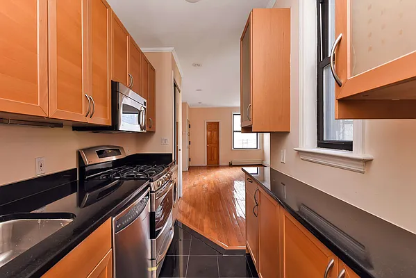 Rented by Talk of the Town Realty | media 20