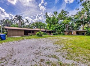 3034 Proctor Rd, Sarasota, FL 34231