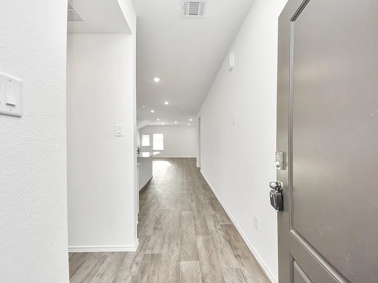 31426 Harp Ridge Dr — Photo 6