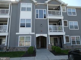 303 Nicholas Dr, Riverside, NJ 08075