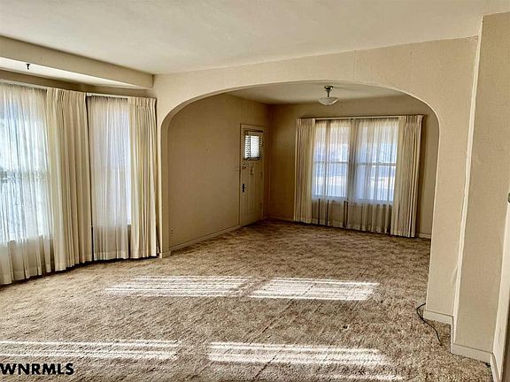5th image of 2601 Avenue F