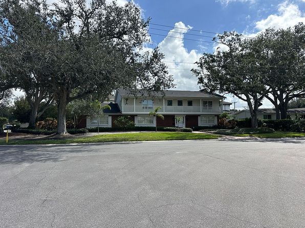 2802 S Beach Dr