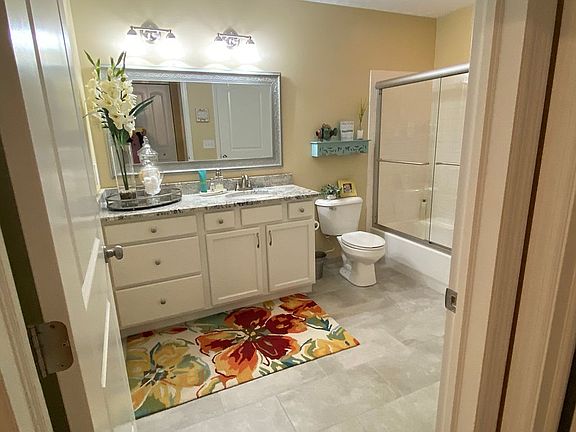 5th image of 6391 Pinehurst Pointe
