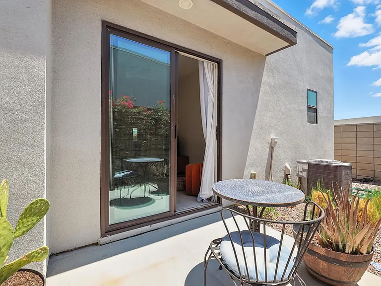 3345 Ambassador Dr — Photo 28
