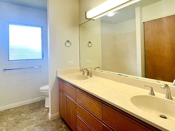 5th image of 45-436 Ihilani St #C