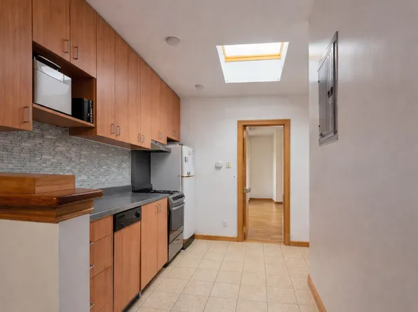 28-47 35th Street image 1 of 10