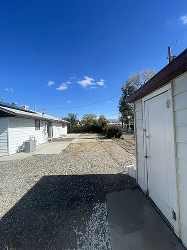 2355 Hill Ct Photo 1