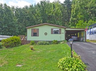 148 Sheffield Dr, Delmont, PA 15626