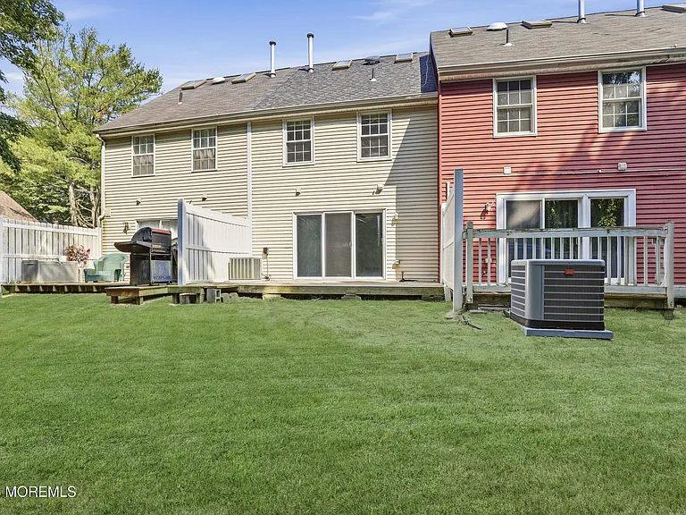 502 May Pink Ct — Photo 13