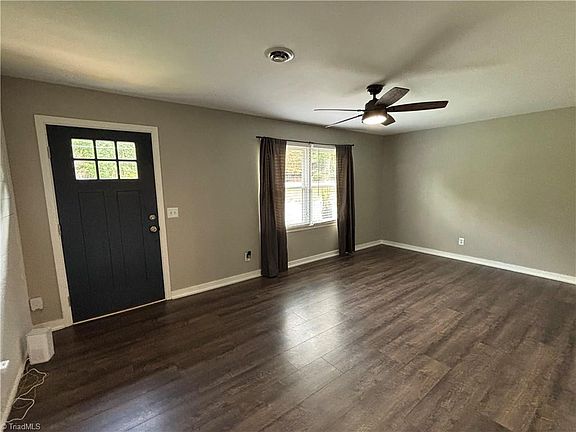 3rd image of 109 Lois Ln