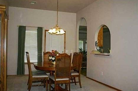 5th image of 1025 Sennybridge Dr