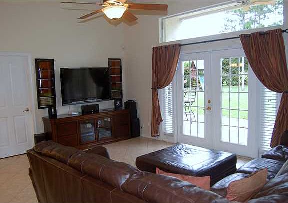 Home For Sale In Locks Landing