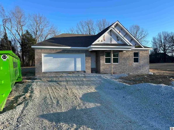 230 Matthew Dr, Paducah, KY 42001