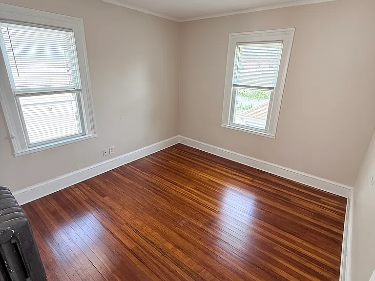 226 Whiting Ln #2 — Photo 21