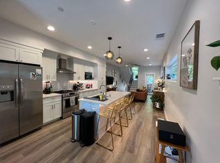 1905 H St #201, Sacramento, CA 95811