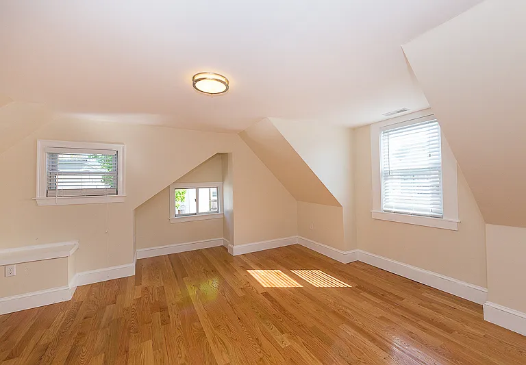 9 Rock Valley Ave #2 — Photo 16