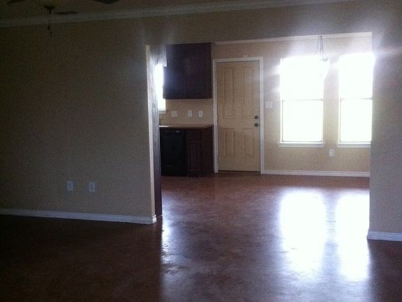 5th image of 454 Mesquite Ln