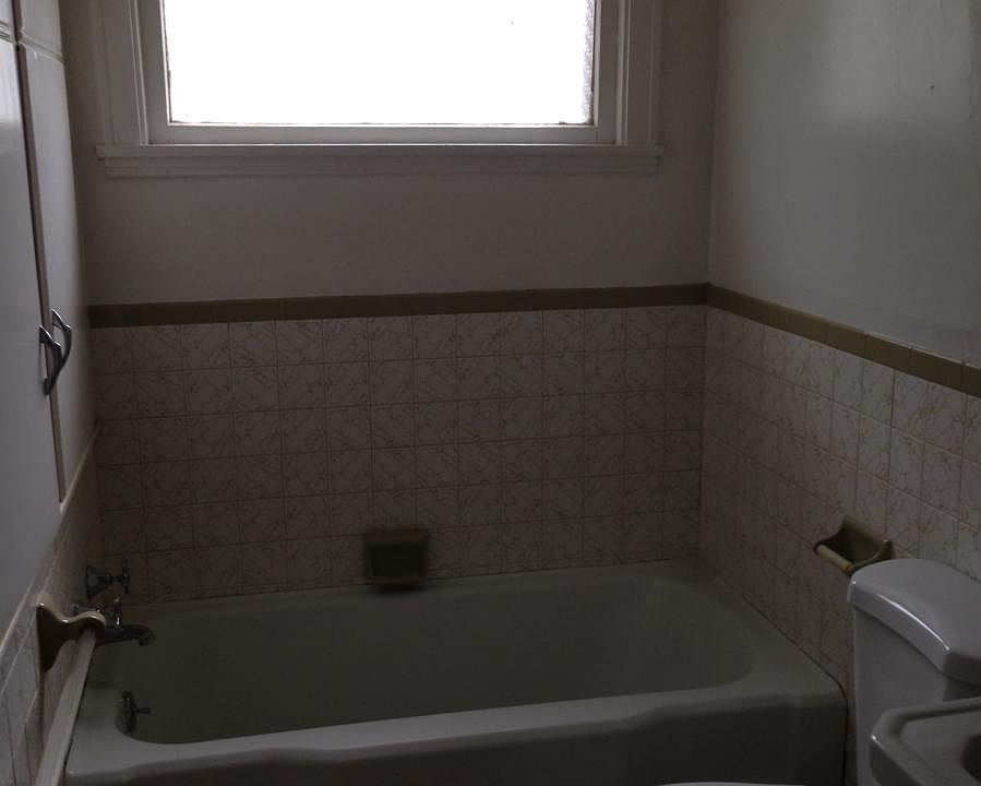 1st image of 490 E 147th St #1