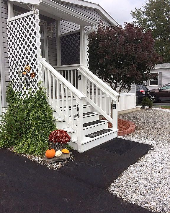 304 Frances Dr, Lafayette, NJ 07848 Zillow