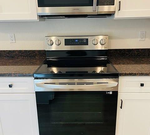 4th image of 1482 Cleveland St #2