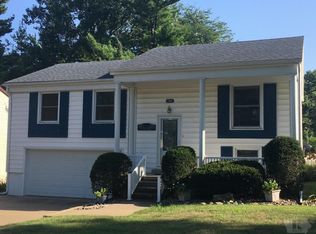 2705 Meadowbrook Dr, Burlington, IA 52601