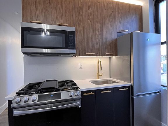 2nd image of 6006 Bergenline Ave APT 8