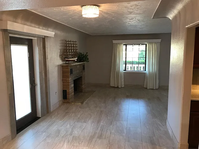 2534 N 52nd St — Photo 5