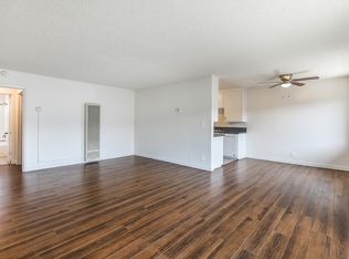 8142 Langdon Ave #27, Van Nuys, CA 91406