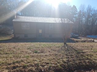 2224 Olde Well Rd, Hudson, NC 28638