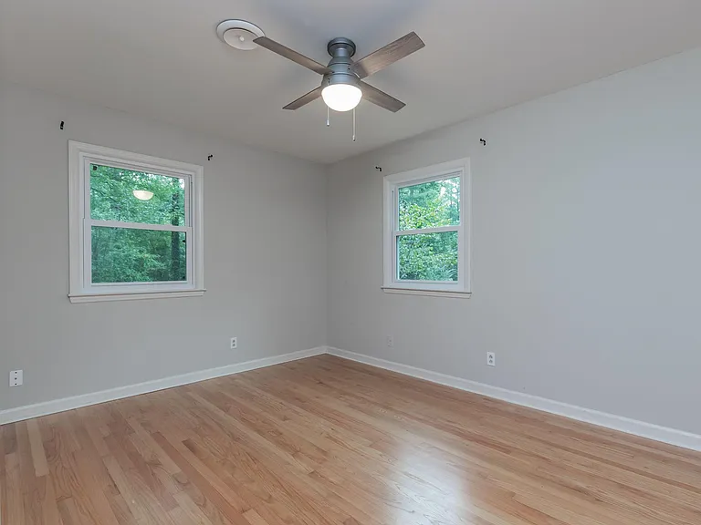 810 Pamlico Dr — Photo 17