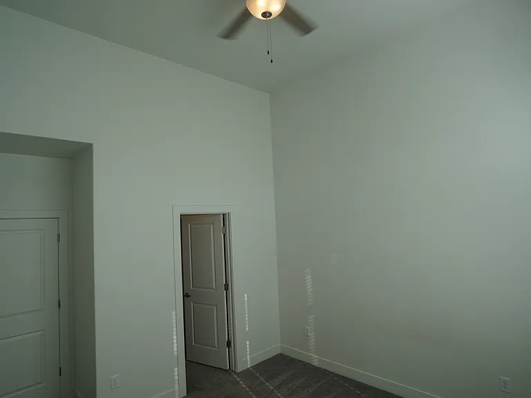 2347 W Jenna — Photo 32