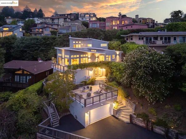 200 Taurus Ave, Oakland, CA 94611