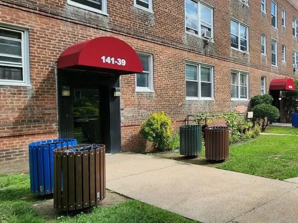 14139 79th Ave 3O, Flushing, NY 11367