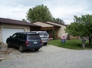 938 Mary Sue Dr, Flatwoods, KY 41139