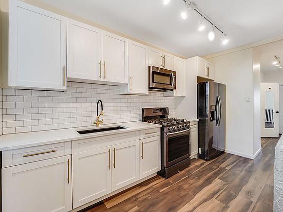 2nd image of 2015 New York Ave APT 3
