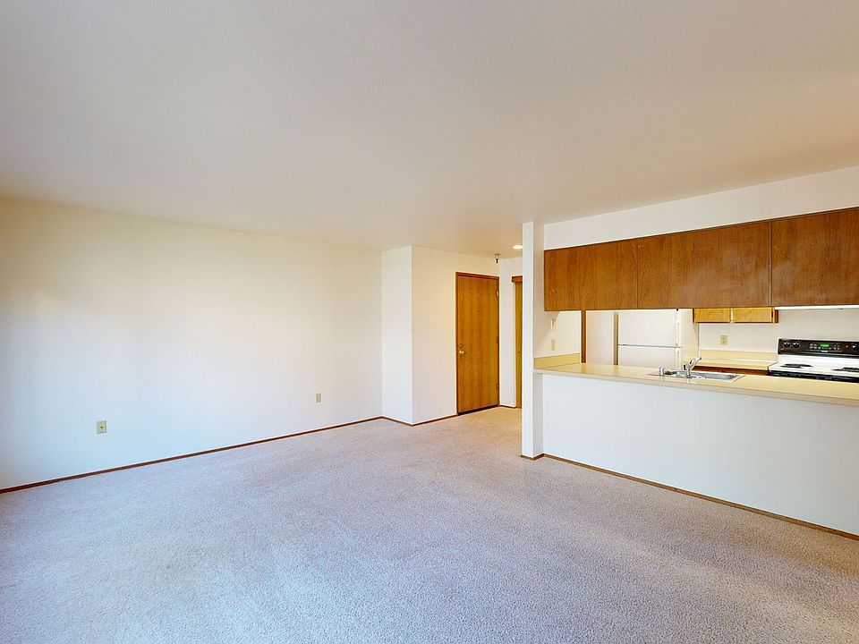 1st image of 4315 9th Ave NE #18479777