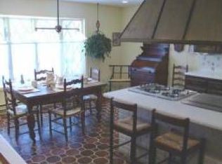 4 Canoe Brook Dr, Livingston, NJ 07039