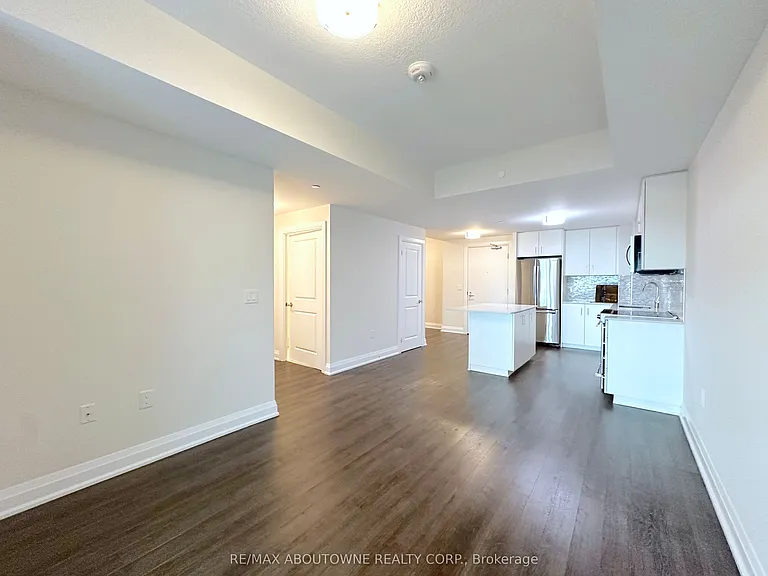 2333 Taunton Rd #101 — Photo 6