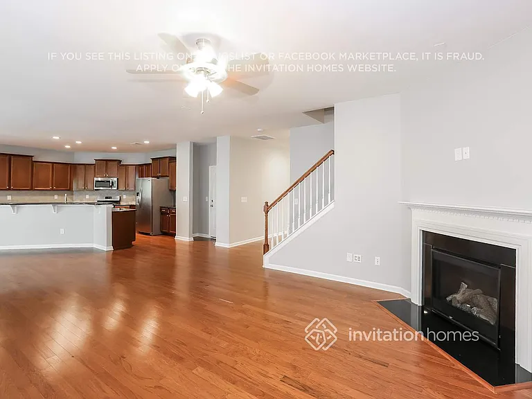 10695 Sapphire Trl — Photo 6