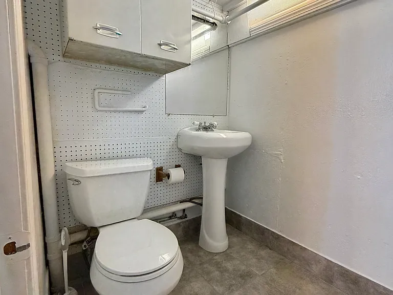 487 Lowell Ave #2 — Photo 24