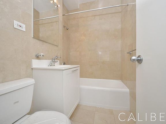 4th image of 412 E 55th St APT 10H